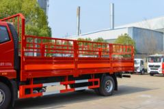 一汽解放J6L 220马力 4X2 柴油 6.8米气瓶运输车(楚飞牌)