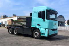 零一汽车 惊蛰 标载版 6X4 纯电动牵引车 武汉弗迪603.34kWh