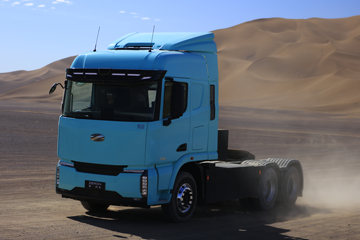 零一汽车 惊蛰 复合版 6X4 纯电动牵引车 武汉弗迪452.502kWh
