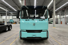 小满&nbsp;电动牵引车外观图片