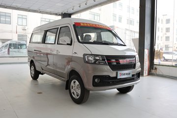 SRM鑫源 新海狮X30L 2025款 财富版 1.5L汽油 110马力 6座 中央空调 轻客