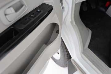 SRM��Դ �º�ʨX30L 2025�� �Ƹ��� 1.5L���� 110���� 6�� ����յ� ���ͼƬ