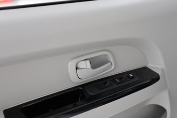 SRM��Դ �º�ʨX30L 2025�� �Ƹ��� 1.5L���� 110���� 6�� ����յ� ���ͼƬ