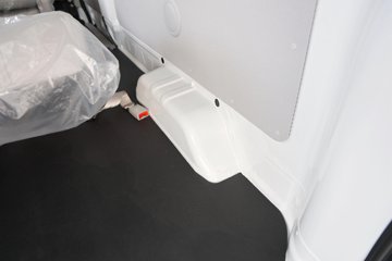 SRM��Դ �º�ʨX30L 2025�� �Ƹ��� 1.5L���� 110���� 6�� ����յ� ���ͼƬ