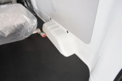 SRM鑫源 新海狮X30L 2025款 财富版 1.5L汽油 110马力 6座 中央空调 轻客