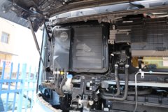 欧曼银河7 14.5L LNG 630马力 6X4 采埃孚12档 AMT自动档 牵引车