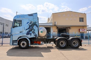 银河7 牵引车外观                                                图片