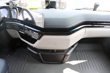 ŷ7 14.5L LNG 630 6X4 ɰ12 AMTԶ ǣͼƬ