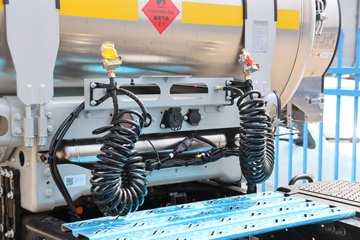 ŷ7 14.5L LNG 630 6X4 ɰ12 AMTԶ ǣͼƬ
