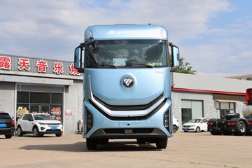 银河9&nbsp;牵引车外观                                                图片