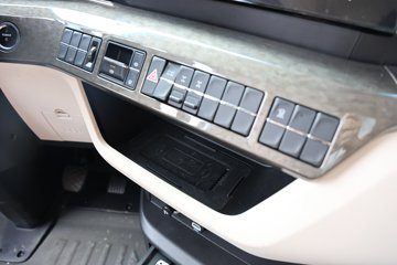 ŷ9 14.5L LNG 630 6X4 ɰ12 AMTԶ ǣͼƬ
