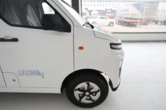 金杯吉运E6 畅运版 2025款 2座 标准顶纯电动封闭货车 宁德时代41.86kWh