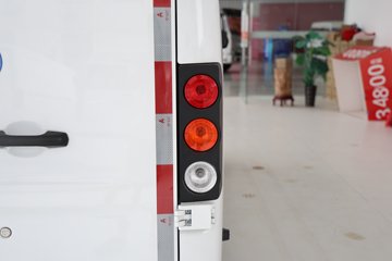�𱭼���E6 ���˰� 2025�� 2�� ��׼�����綯��ջ��� ����ʱ��41.86kWhͼƬ