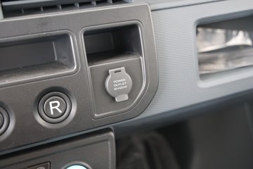 �𱭼���E6 ���˰� 2025�� 2�� ��׼�����綯��ջ��� ����ʱ��41.86kWhͼƬ