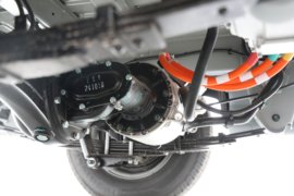 吉运E6&nbsp;电动封闭厢货底盘图片