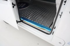 金杯吉运E6 畅运版 2025款 2座 标准顶纯电动封闭货车 宁德时代41.86kWh