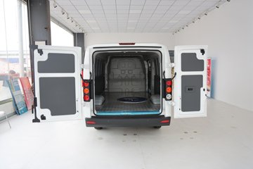 �𱭼���E6 ���˰� 2025�� 2�� ��׼�����綯��ջ��� ����ʱ��41.86kWhͼƬ