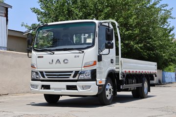 骏铃V7(原骏铃A8)&nbsp;载货车外观                                                图片