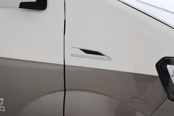 SRM��Դ�º�ʨX30L 2025�� �Ƹ��� 1.6L���� 123���� 2�� ��ջ���ͼƬ