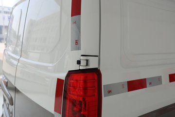 SRM��Դ�º�ʨX30L 2025�� �Ƹ��� 1.6L���� 123���� 2�� ��ջ���ͼƬ