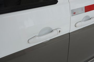 SRM��Դ�º�ʨX30L 2025�� �Ƹ��� 1.6L���� 123���� 2�� ��ջ���ͼƬ