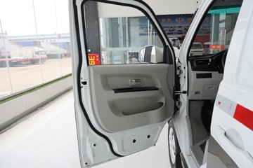 SRM��Դ�º�ʨX30L 2025�� �Ƹ��� 1.6L���� 123���� 2�� ��ջ���ͼƬ