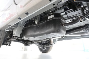 SRM��Դ�º�ʨX30L 2025�� �Ƹ��� 1.6L���� 123���� 2�� ��ջ���ͼƬ