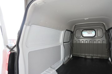 SRM��Դ�º�ʨX30L 2025�� �Ƹ��� 1.6L���� 123���� 2�� ��ջ���ͼƬ