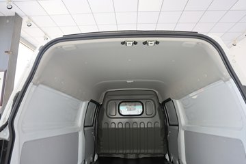 SRM��Դ�º�ʨX30L 2025�� �Ƹ��� 1.6L���� 123���� 2�� ��ջ���ͼƬ