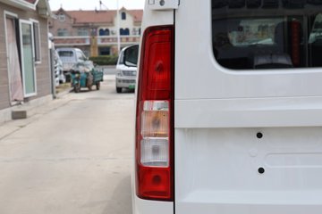 ���R5���˰� 2025�� �ȷ��͢� 6�� ���綯��� �ӷ�41.5kWhͼƬ