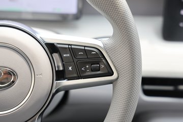 ���R5���˰� 2025�� �ȷ��͢� 6�� ���綯��� �ӷ�41.5kWhͼƬ
