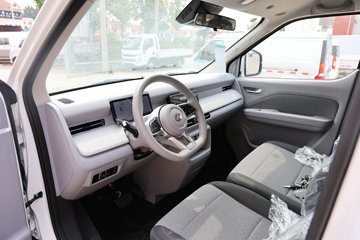 ���R5���˰� 2025�� �ȷ��͢� 6�� ���綯��� �ӷ�41.5kWhͼƬ