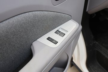 ���R5���˰� 2025�� �ȷ��͢� 6�� ���綯��� �ӷ�41.5kWhͼƬ