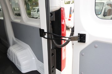 ���R5���˰� 2025�� �ȷ��͢� 6�� ���綯��� �ӷ�41.5kWhͼƬ