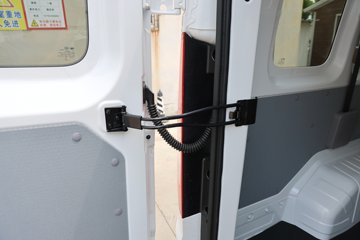���R5���˰� 2025�� �ȷ��͢� 6�� ���綯��� �ӷ�41.5kWhͼƬ