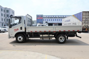 超越H系 载货车外观                                                图片