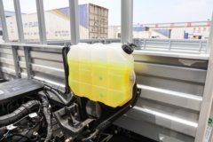 跃进 超越H500 大咖 170马力 4.2米单排栏板轻卡