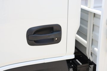 Ծ S100Q 1.8L 133  4.05׵СͼƬ
