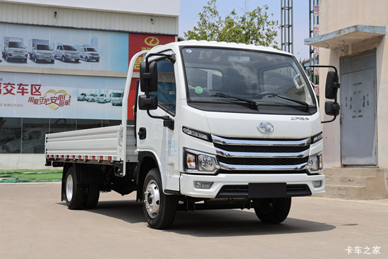 Ծ S100Q 1.8L 133  4.05׵С
