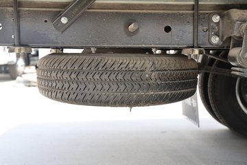 Ծ�� ����S100Q 1.8L 133���� ���� 4.05�׵�������С��ͼƬ