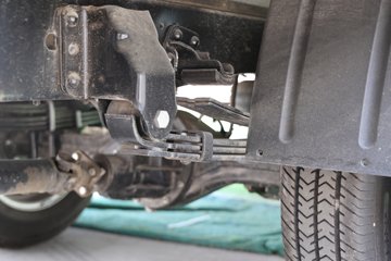 Ծ S100Q 1.8L 133  4.05׵С ͼƬ