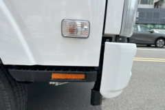 庆铃五十铃KV800 3L柴油 181马力 4X2 五十铃6档  6.05米单排厢式载货车