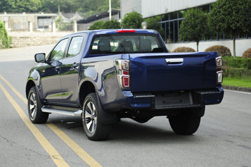 ������ʮ��T30 ��׼�� 3.0T���� 143���� �ֶ����� ����˫��Ƥ��ͼƬ