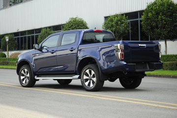 ������ʮ��T30 ��׼�� 3.0T���� 143���� �ֶ����� ����˫��Ƥ��ͼƬ