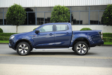 ������ʮ��T30 ��׼�� 3.0T���� 143���� �ֶ����� ����˫��Ƥ��ͼƬ