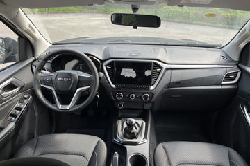 ������ʮ��T30 ��׼�� 3.0T���� 143���� �ֶ����� ����˫��Ƥ��ͼƬ