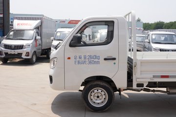 ������Խ��D1 ������ 1.6L���� 122���� ����5�� 3.1�׵�������΢��ͼƬ