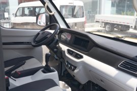 跨越者D1 载货车驾驶室                                               图片
