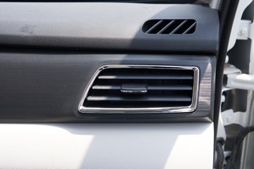 ������Խ��D1 ������ 1.6L���� 122���� ����5�� 3.1�׵�������΢��ͼƬ