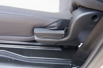 ������Խ��D1 ������ 1.6L���� 122���� ����5�� 3.1�׵�������΢��ͼƬ